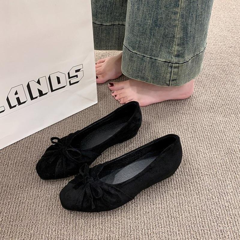 Pointed Toe Flat - أحذية باليه نسائية بمقدمة مربعة من