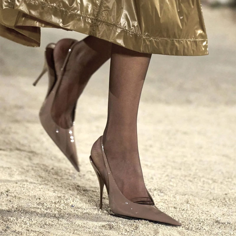 Women Shoes Model - 2026 الربيع والصيف جديد بسيط وأشار