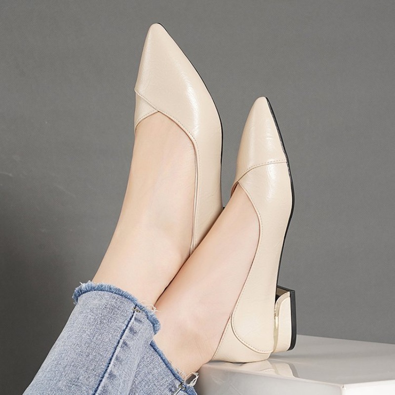 أحذية نسائية جلدية جديدة لربيع - مراجعة Women Shoes Casual وسعره