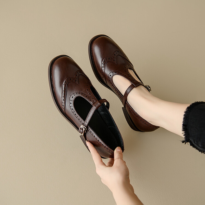 انقسام الأحذية الجلدية للنساء  - مراجعة Women Shoes Casual وسعره