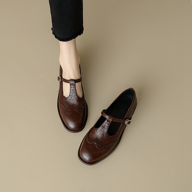 انقسام الأحذية الجلدية للنساء  - مراجعة Women Shoes Casual وسعره
