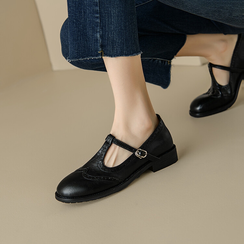 انقسام الأحذية الجلدية للنساء  - مراجعة Women Shoes Casual وسعره