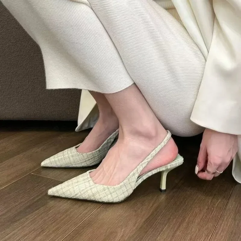 أحذية نسائية مصممة من قبل علام - مراجعة Pointed Toe Flat وسعره