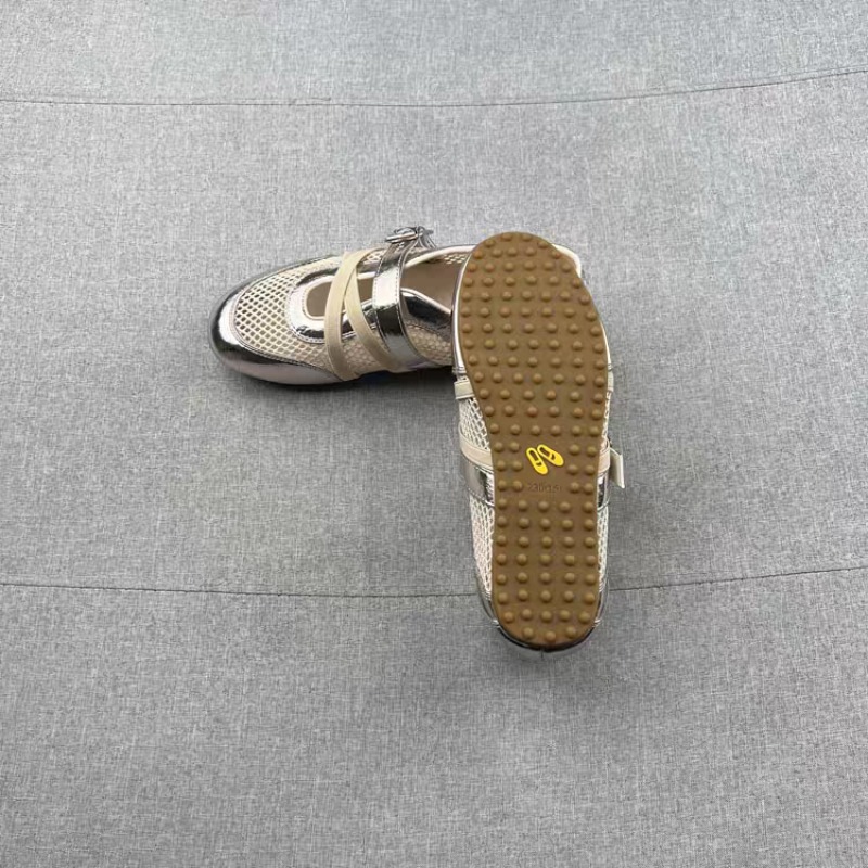 أحذية رياضية جديدة بتصميم منسو - مراجعة Women Shoes Casual وسعره